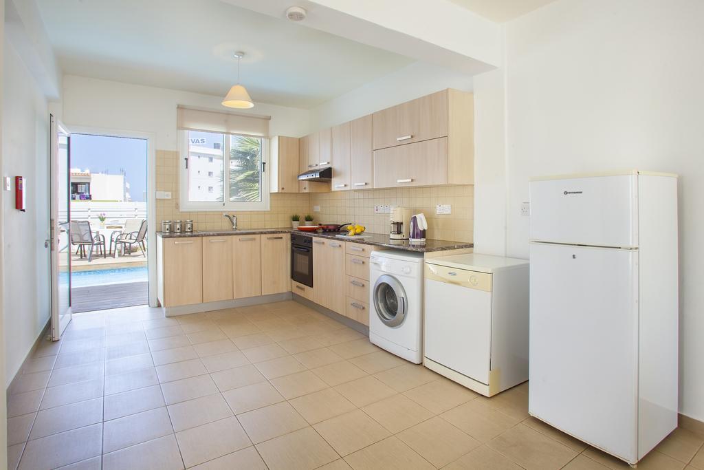 Villa Daffodil Protaras Habitación foto