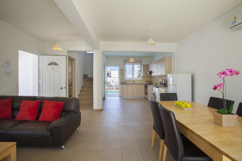 Villa Daffodil Protaras Habitación foto